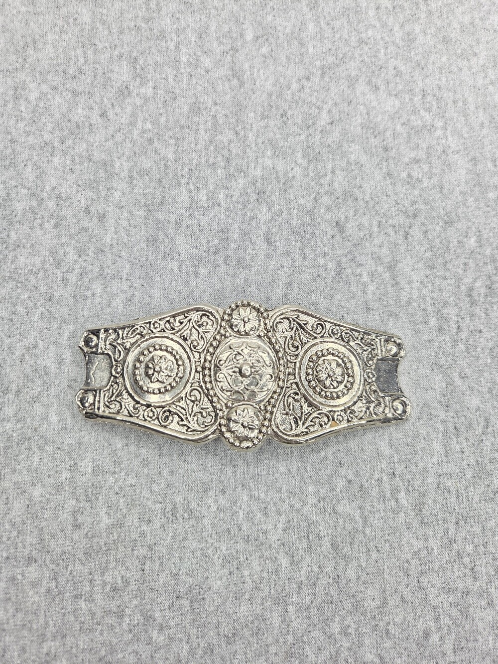 Ornate Silver Tone Repousse Belt Buckle Womens Large Statement Floral Filigree